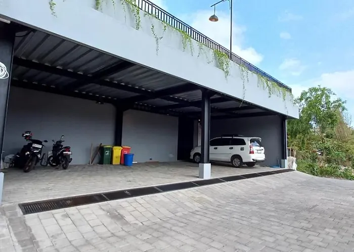 Kayo House Bali 2km From ヌサドゥア