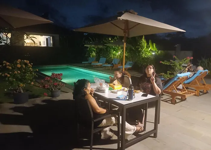 ホームステイ Kayo House Bali 2km From ヌサドゥア